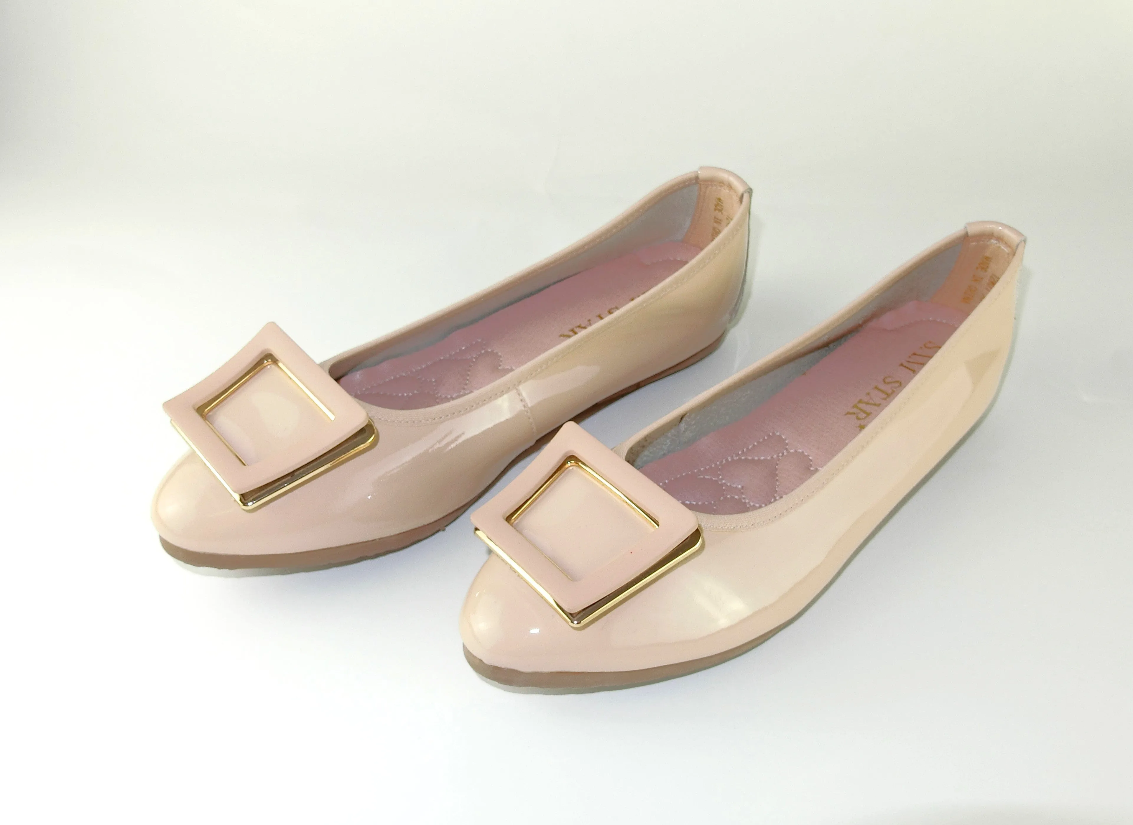 12W01 Leather Pointy buckle pumps with extra cushions (SALE)
