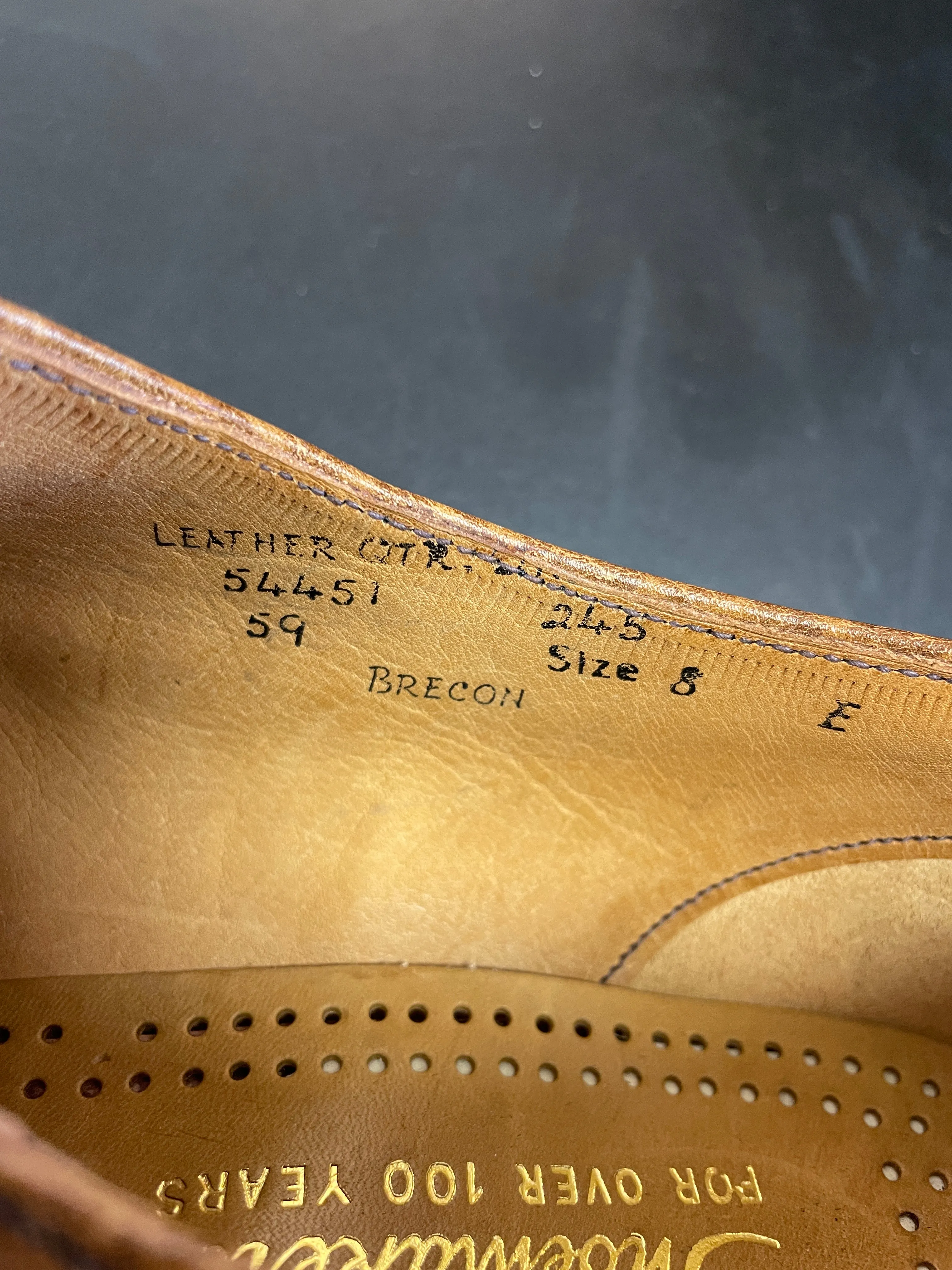 Loake Brothers New Brown Gazelle Leather Lace Up Shoes Size 8