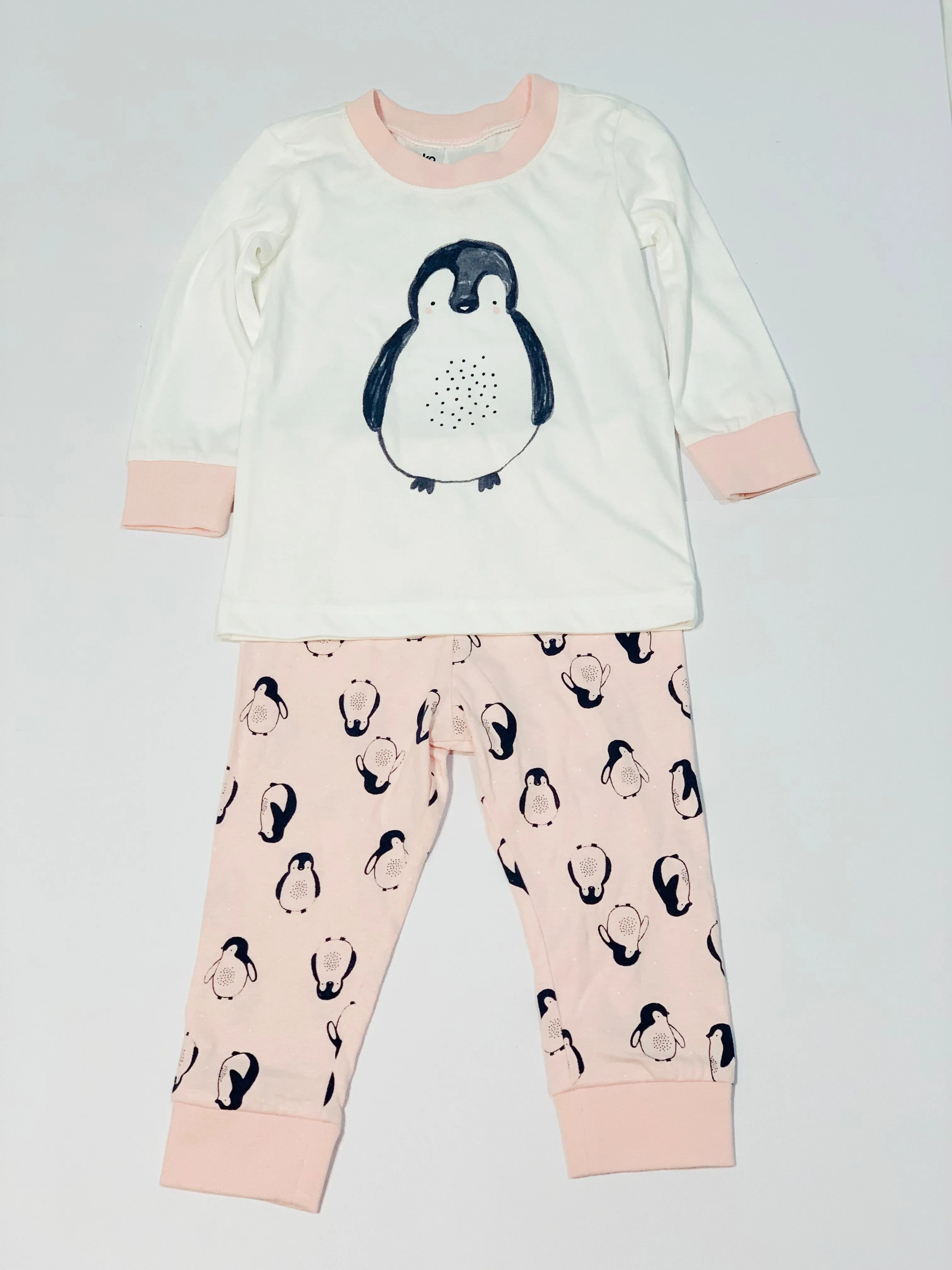 Penguin pyjamas brand new - Size 1