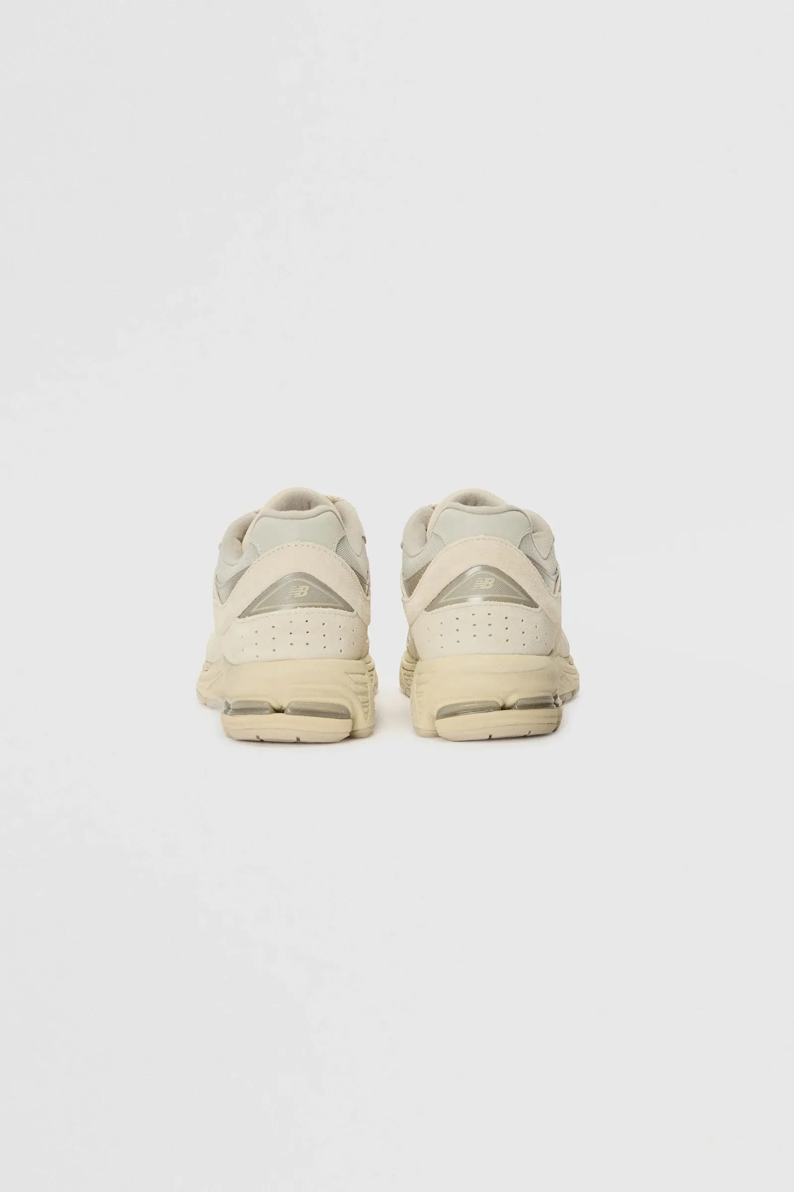 SNEAKERS (U2002RBE) TIMBERWOLF - ARID STONE