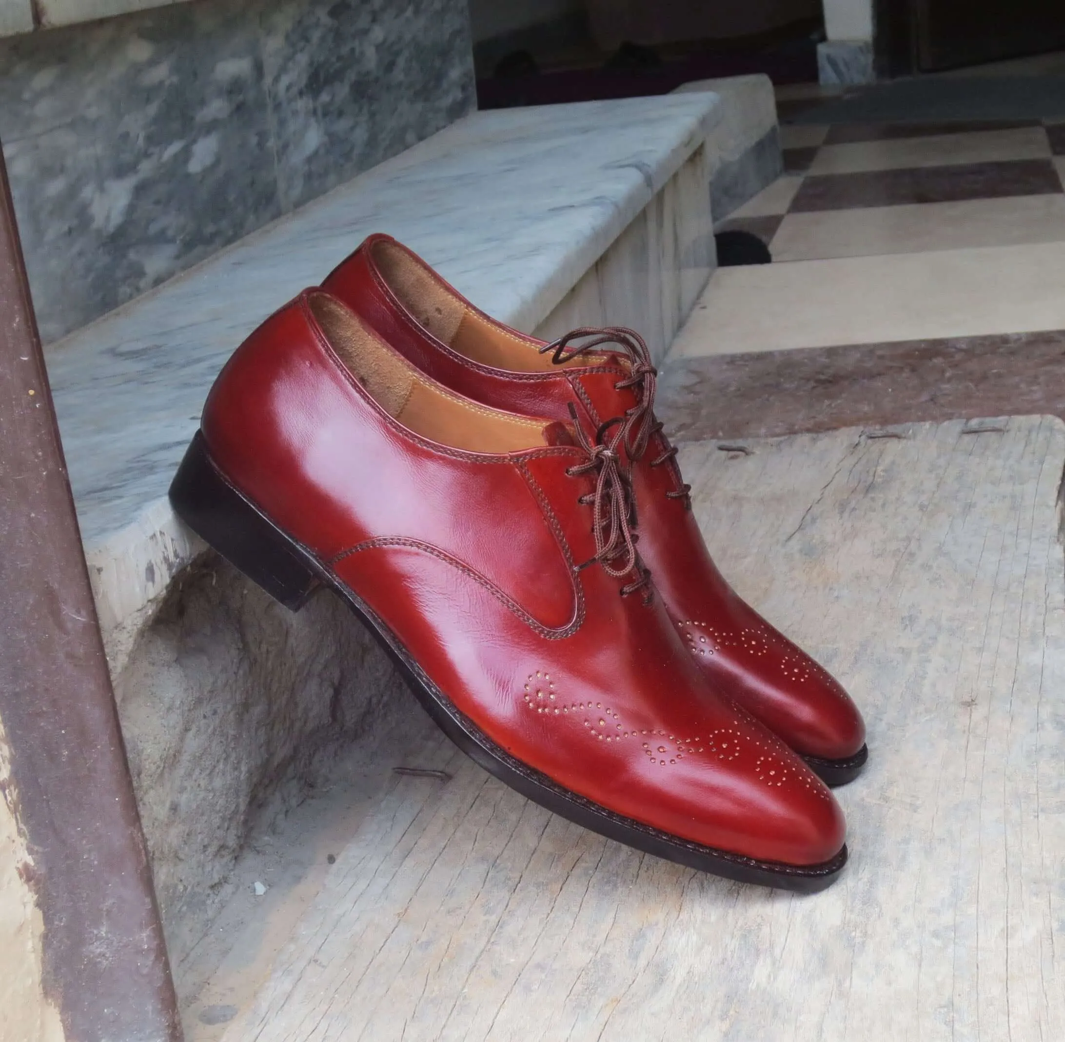 Stylish Men's Handmade Burgundy Color Brogue Leather Lace Up Dress Shoes